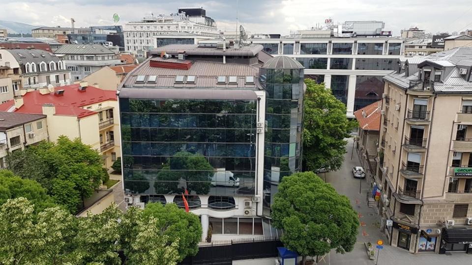 Central View Apartment Skopje Exteriör bild